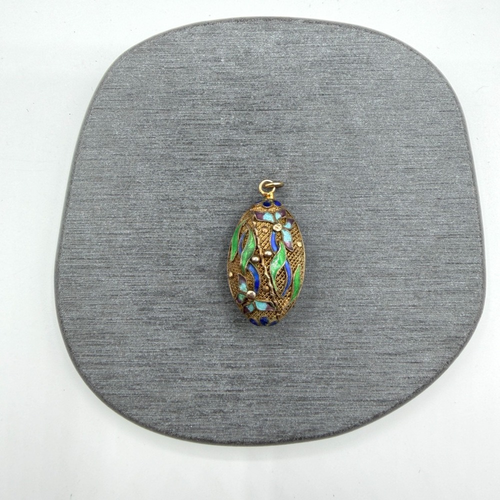 Vintage Chinese Export Cloisonne Enamel Filigree Floral Pendant Gold Tone